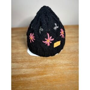 Handmade Nepal Wool Beanie‎ Hat Embroidered Flowers Winter Knit Cap